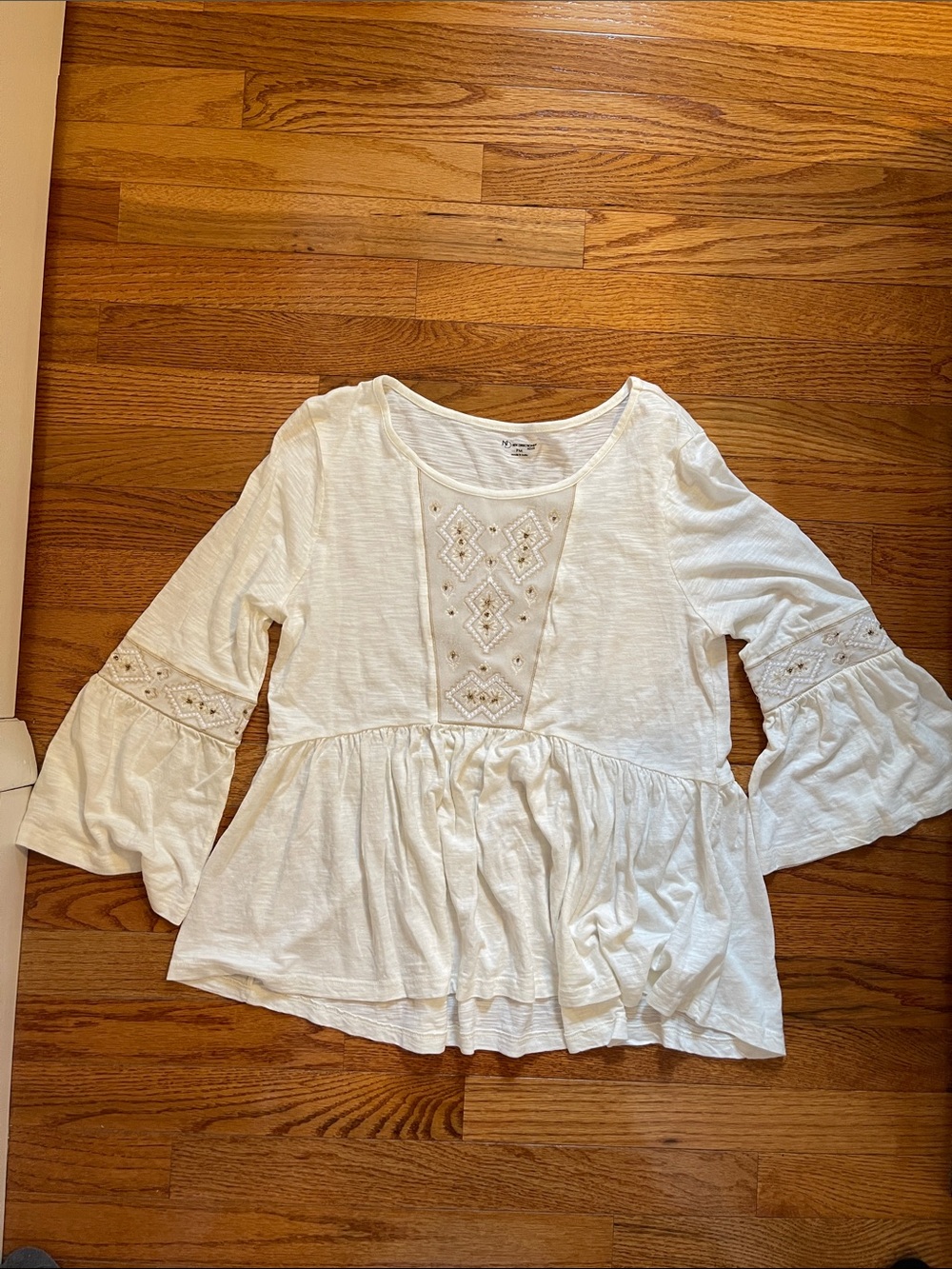 New Directions Cream Embroidered Beaded Detail Peplum Top Sz PM